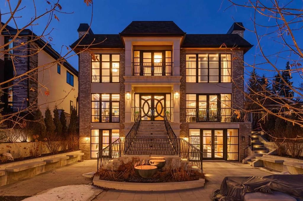 1118 Premier Way SW, Calgary — main listing photo