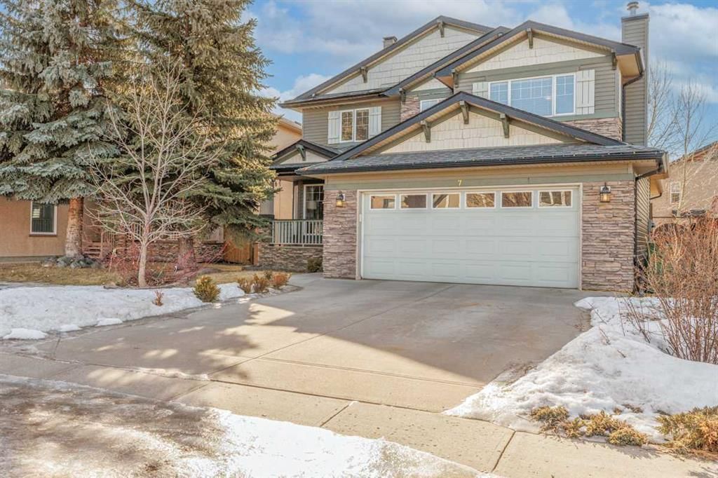 7 Chapala Terrace SE, Calgary — photo 3 of 43