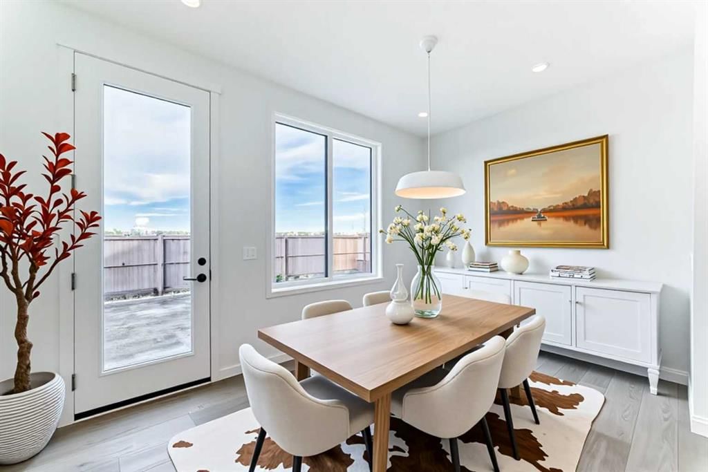67 Bartlett Crescent SE, Calgary — photo 4 of 43