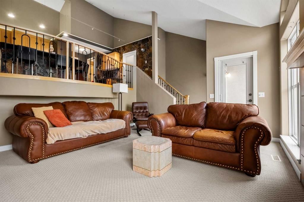 702 Patterson View SW, Calgary — photo 3 of 42