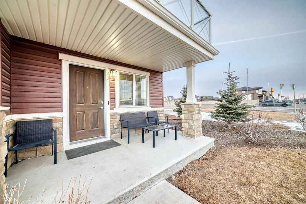 96 Skyview Ranch Avenue NE, Calgary — photo 4 of 50