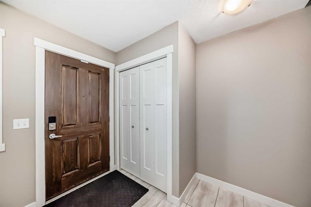 96 Skyview Ranch Avenue NE, Calgary — photo 5 of 50