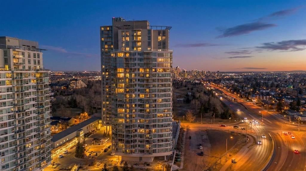 2004, 77 Spruce Place SW, Calgary — main listing photo