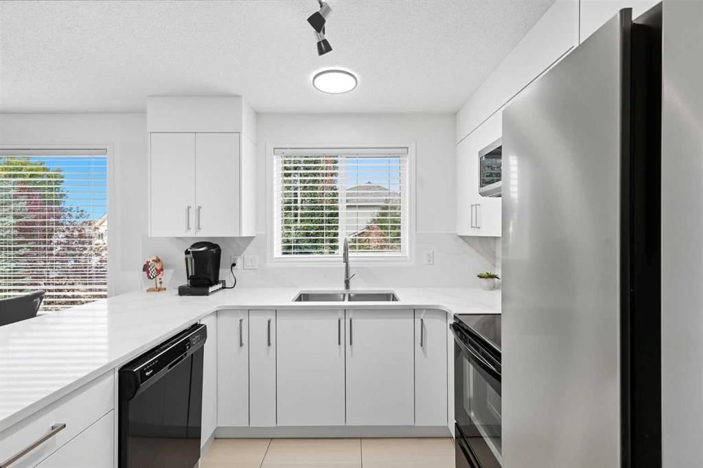 1211, 7451 Springbank Boulevard SW, Calgary — photo 4 of 34