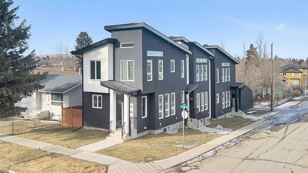 140 25 Avenue NE, Calgary — photo 3 of 45