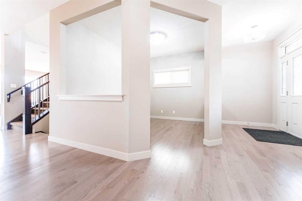 95 Evansdale Common NW, Calgary — photo 3 of 50
