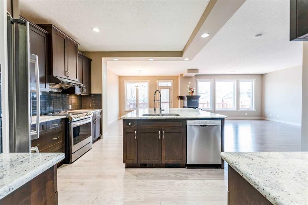 95 Evansdale Common NW, Calgary — photo 4 of 50