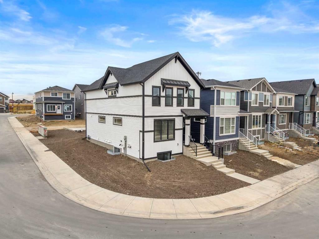 64 Homestead View NE, Calgary — photo 2 of 50