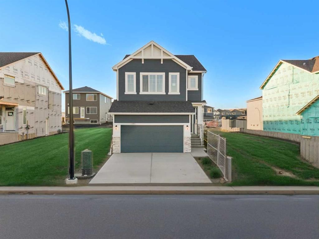 63 Creekstone Common SW, Calgary — main listing photo