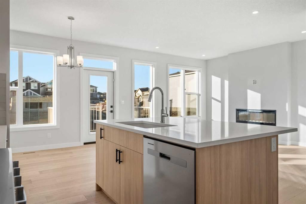 63 Creekstone Common SW, Calgary — photo 2 of 50
