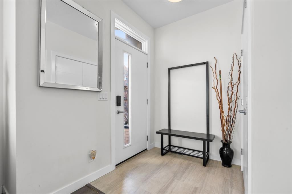1222 Sage Meadows Gardens NW, Calgary — photo 3 of 40