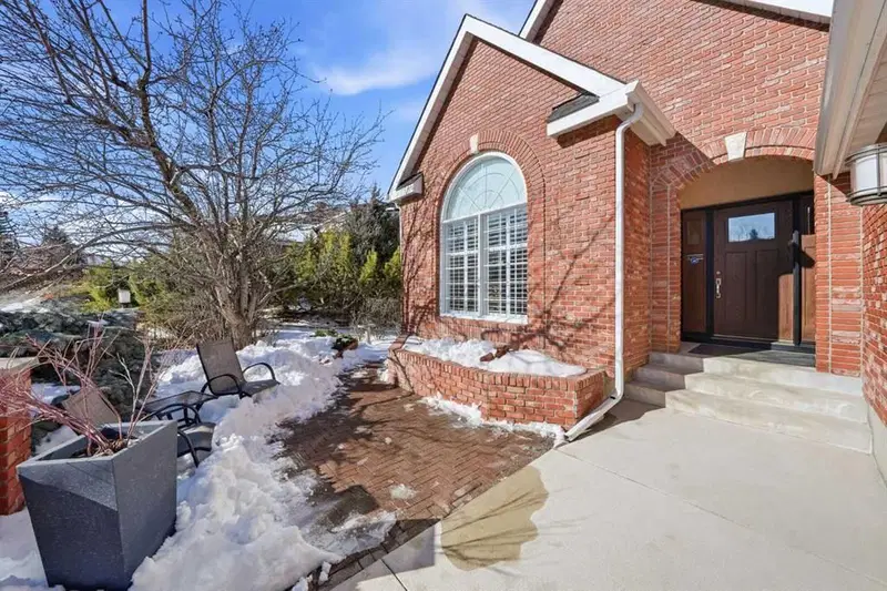 168 Christie Park View SW, Calgary — photo 3 of 49