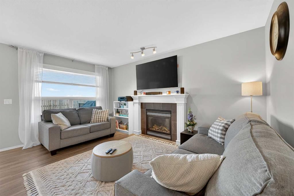 201 Saddlecrest Way NE, Calgary — photo 4 of 50