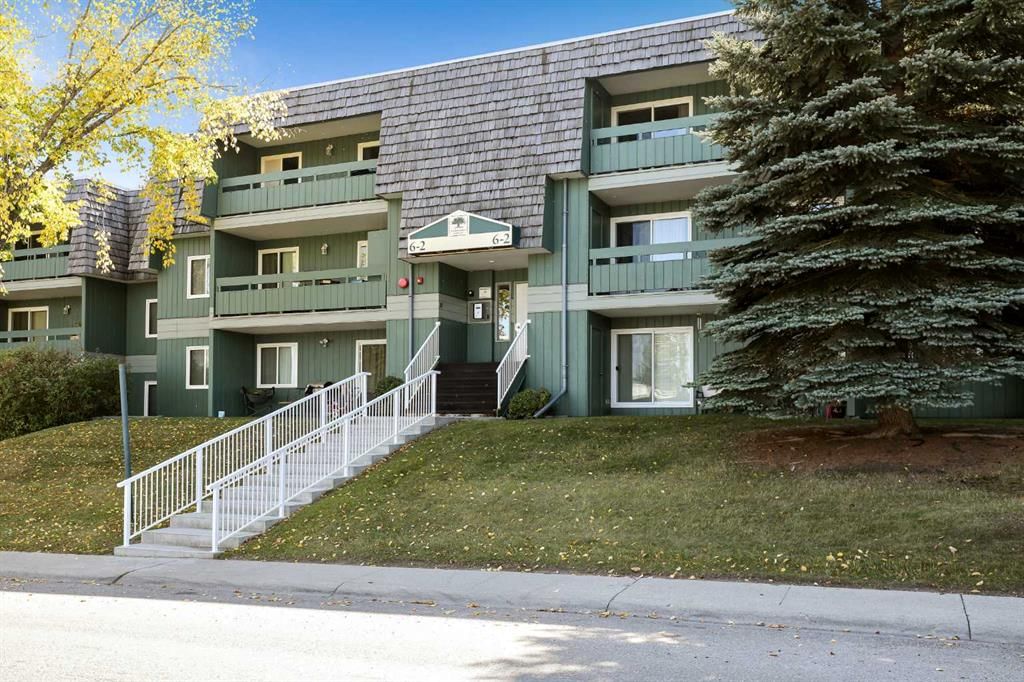 6308, 315 Southampton Drive SW, Calgary — photo 3 of 24