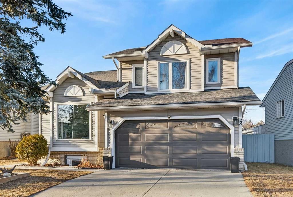 28 Mckerrell Close SE, Calgary — main listing photo