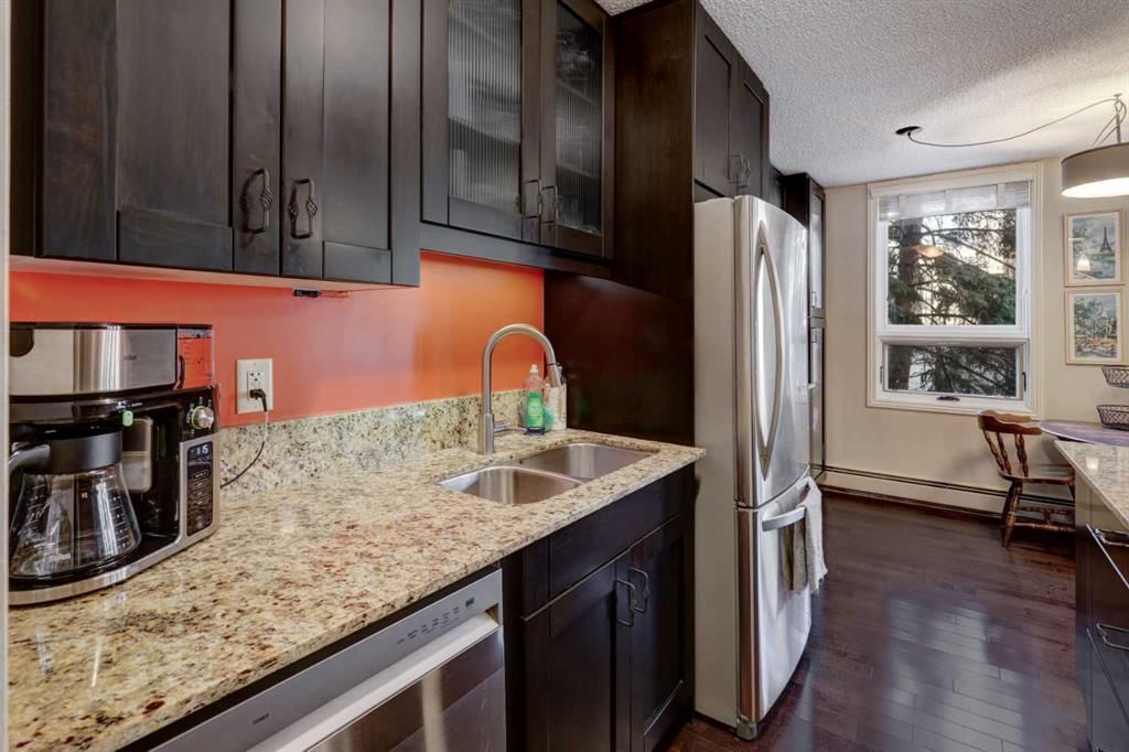 202, 733 14 Avenue SW, Calgary — main listing photo