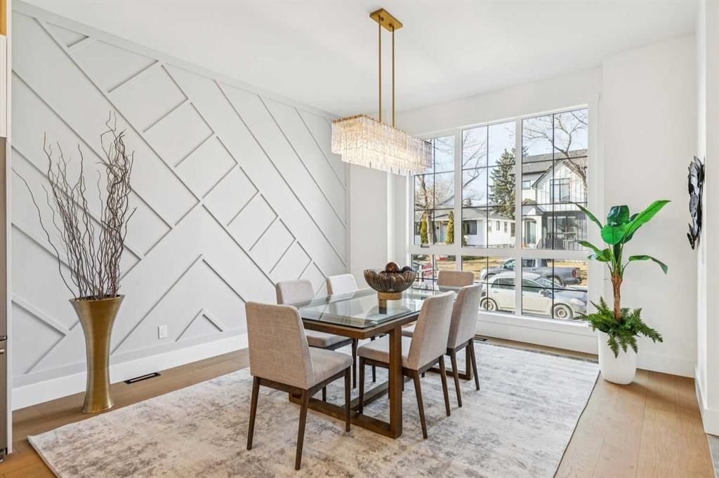 2426 27 Street SW, Calgary — photo 3 of 33