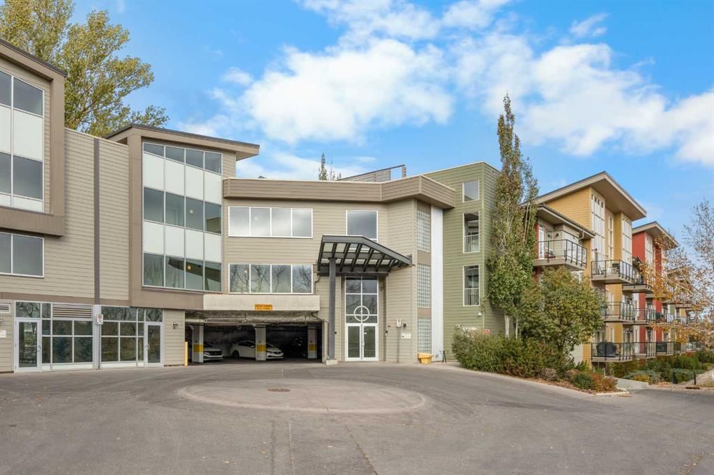 318, 4303 1 Street NE, Calgary — main listing photo