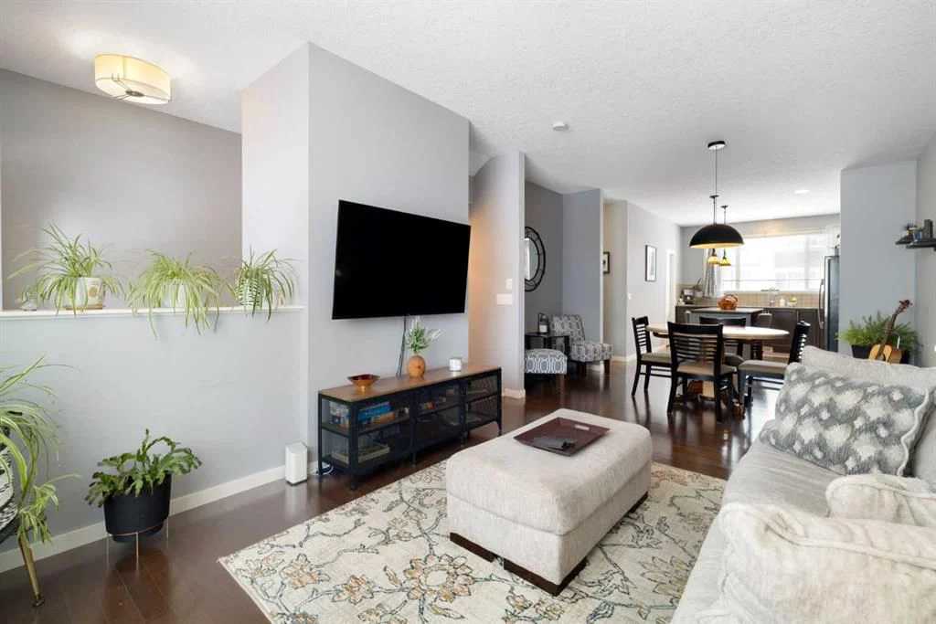 1815 Copperfield Boulevard SE, Calgary — photo 2 of 30