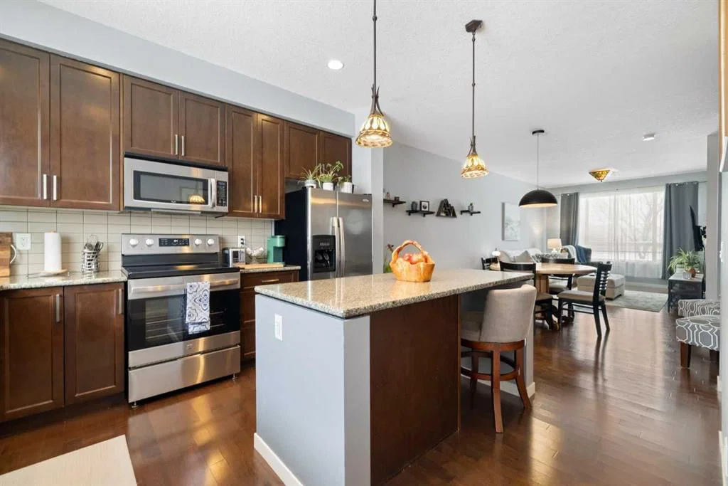 1815 Copperfield Boulevard SE, Calgary — photo 3 of 30