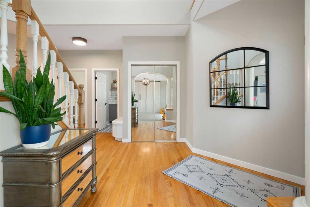 408 Mt Douglas Court SE, Calgary — photo 4 of 27