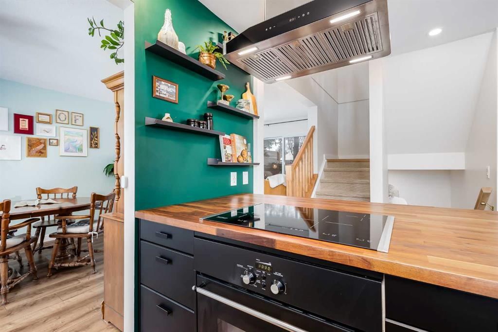 3011 32A Avenue SE, Calgary — photo 4 of 50