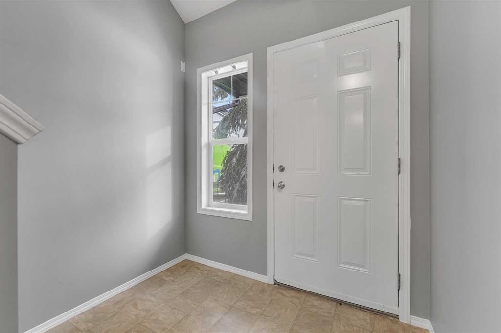 68 Panatella Villas NW, Calgary — photo 2 of 22