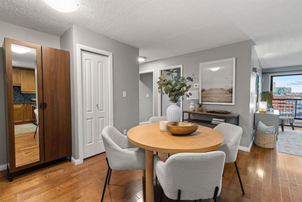 603, 1011 12 Avenue SW, Calgary — photo 2 of 35