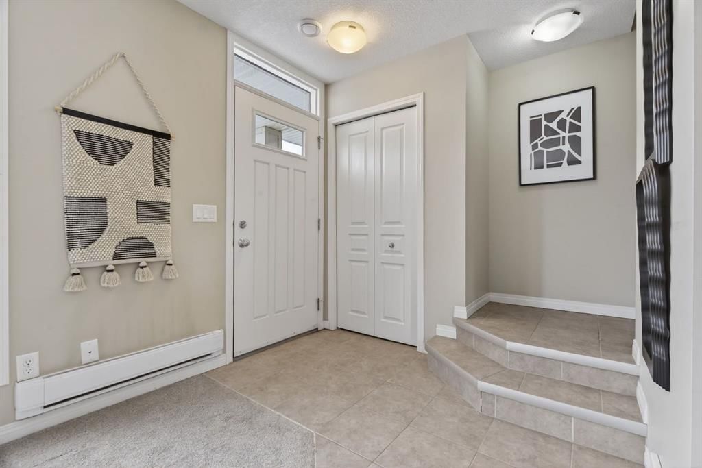61 Auburn Bay Link SE, Calgary — photo 2 of 50