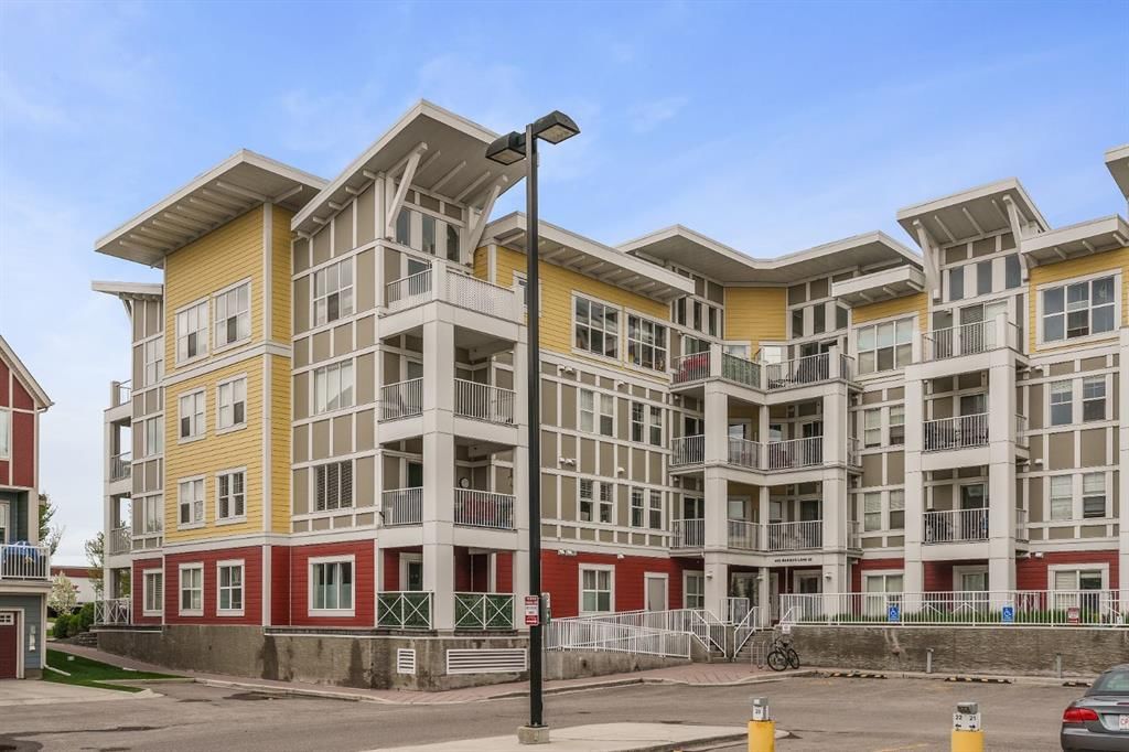 305, 402 Marquis Lane SE, Calgary — main listing photo
