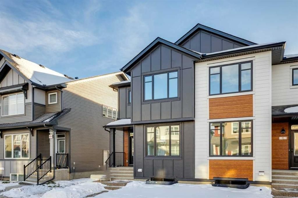 77 Savanna Place NE, Calgary — photo 2 of 33