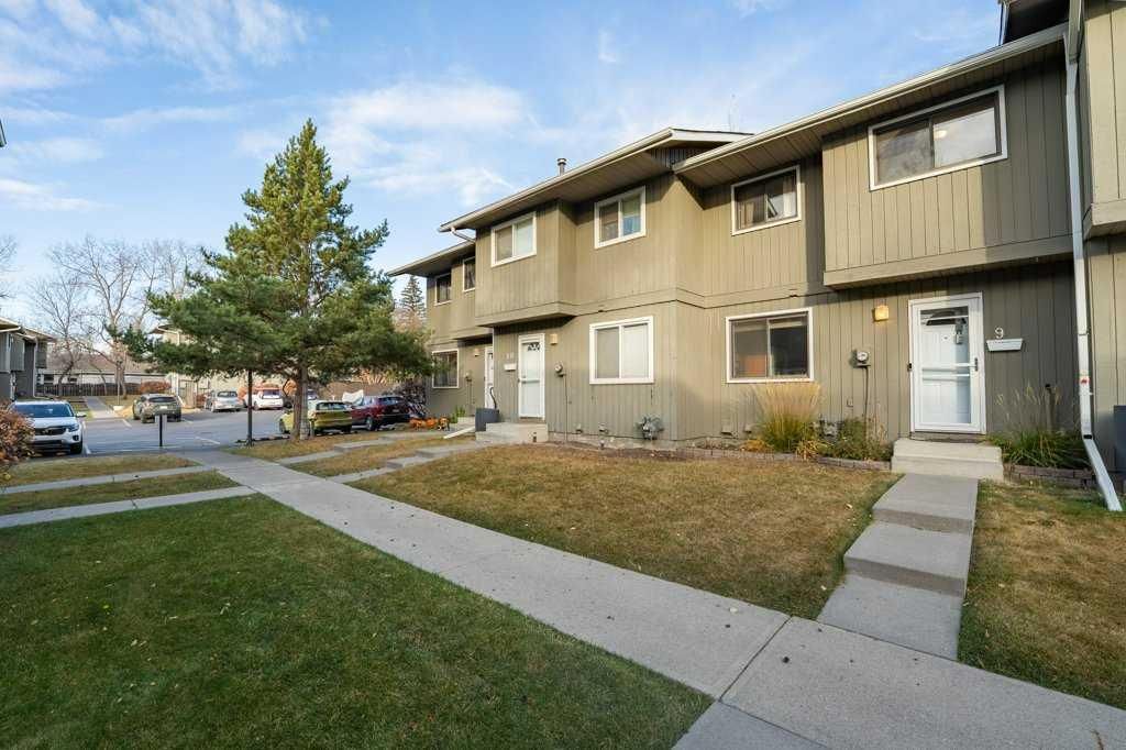 9, 6503 Ranchview Drive NW, Calgary — photo 2 of 36