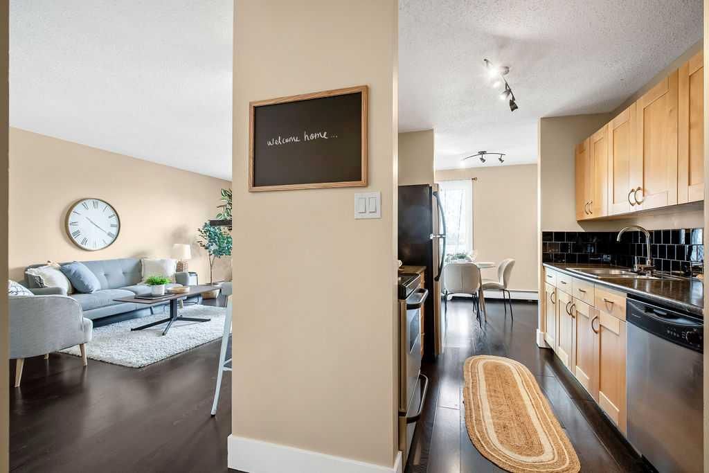 404, 2722 17 Avenue SW, Calgary — photo 4 of 22
