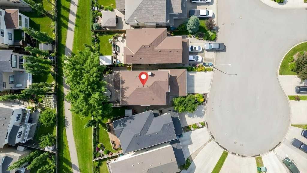 244 Eversyde Mews SW, Calgary — photo 3 of 48
