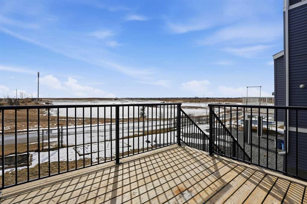 111 Homestead Close NE, Calgary — photo 3 of 40