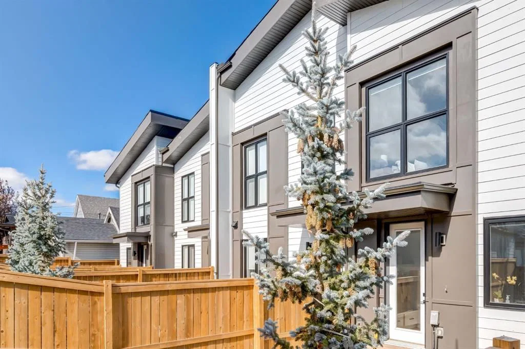 233 25 Avenue NE, Calgary — photo 4 of 15