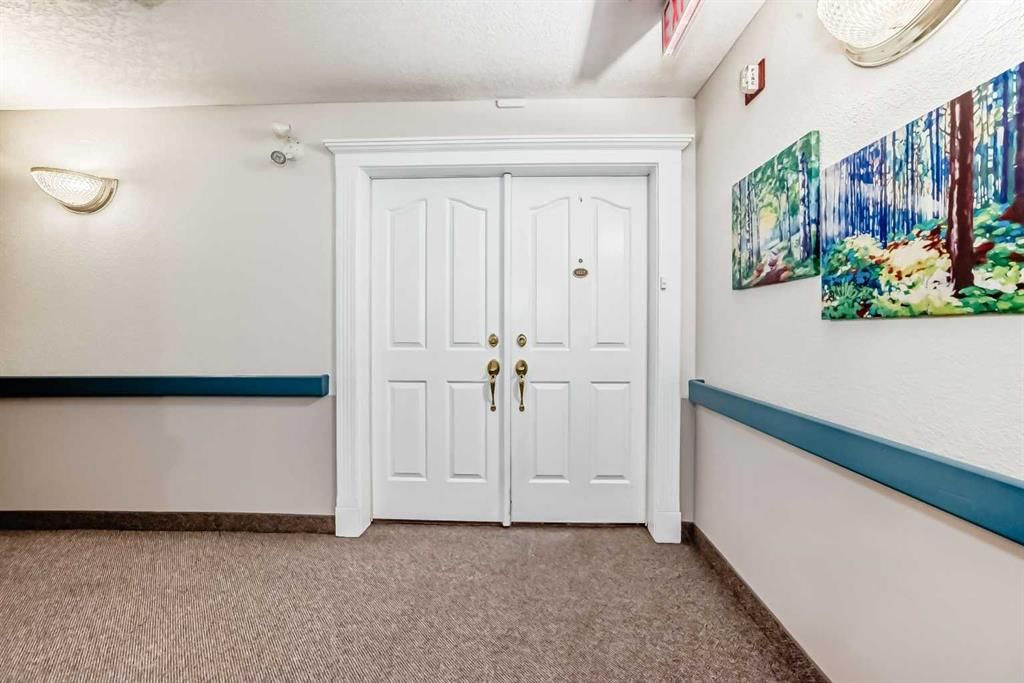 1322, 1818 simcoe Boulevard SW, Calgary — photo 4 of 44