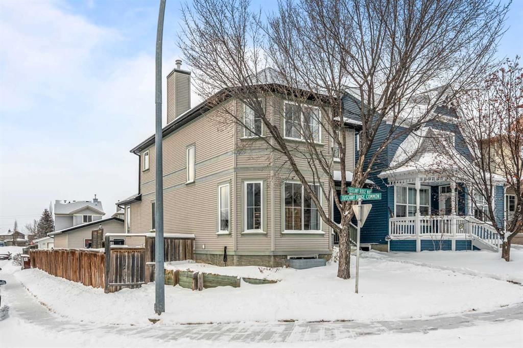 4 Tuscany Ridge Way NW, Calgary — photo 2 of 36