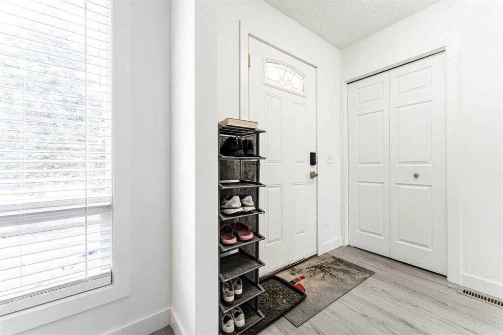 119 Falton Way NE, Calgary — photo 3 of 50