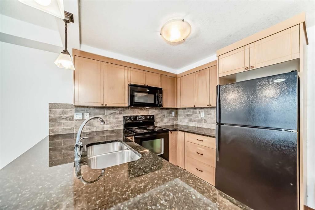 305, 315 50 Avenue SW, Calgary — photo 5 of 19