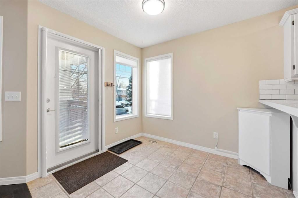 1, 20 34 Avenue SW, Calgary — photo 3 of 34