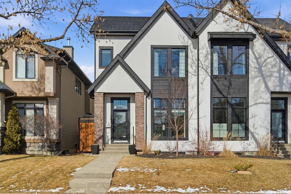 2024 49 Avenue SW, Calgary — main listing photo