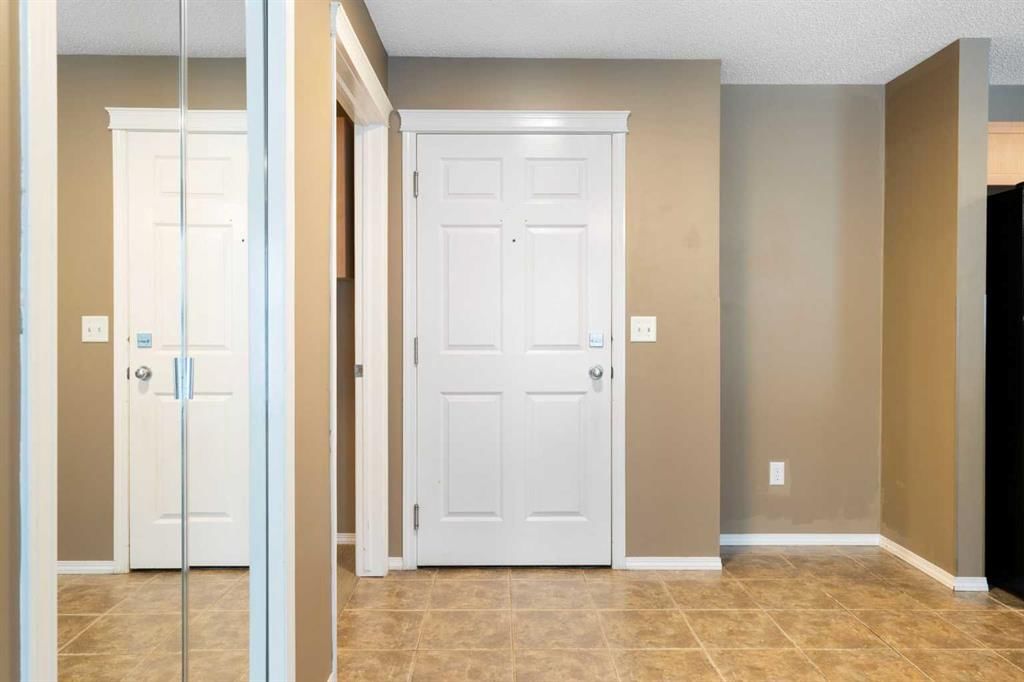 4213, 70 Panamount Drive NW, Calgary — photo 3 of 48