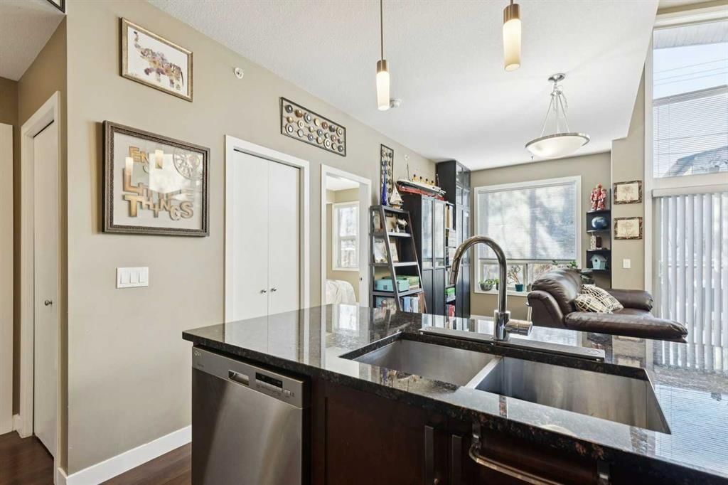 411, 4303 1 Street NE, Calgary — photo 4 of 24