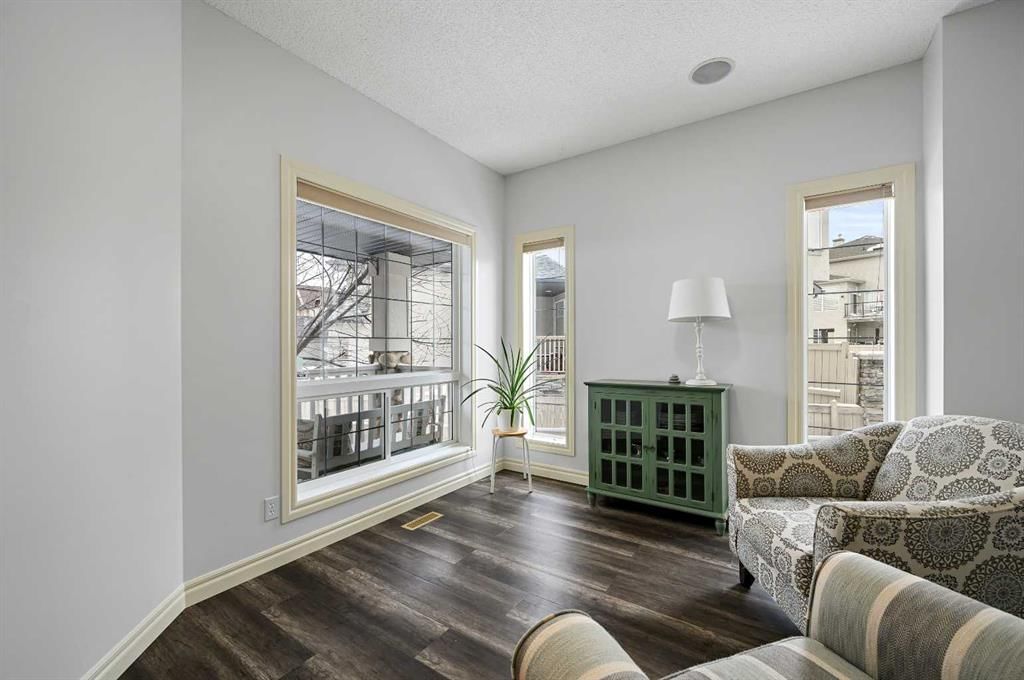 169 Panamount Green NW, Calgary — photo 4 of 41