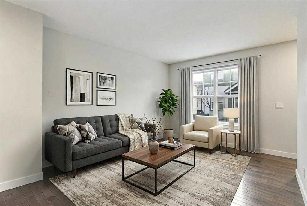 1022 Mckenzie Towne Villas SE, Calgary — photo 4 of 32