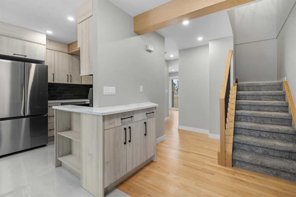 5, 5520 1 Avenue SE, Calgary — photo 3 of 36