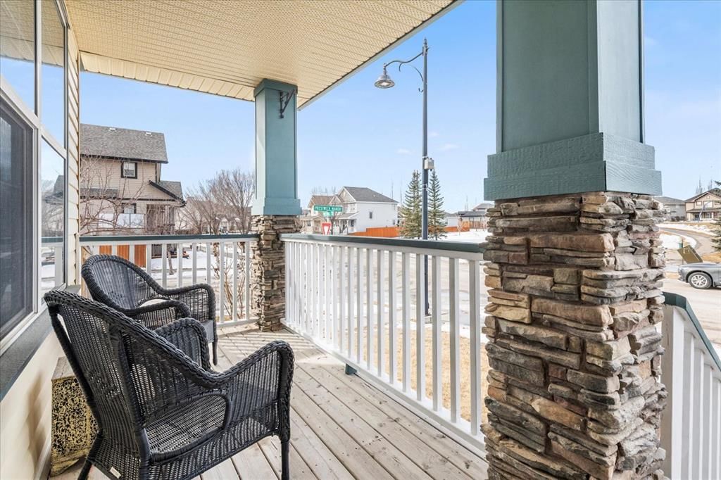 800 Prestwick Circle SE, Calgary — photo 3 of 49