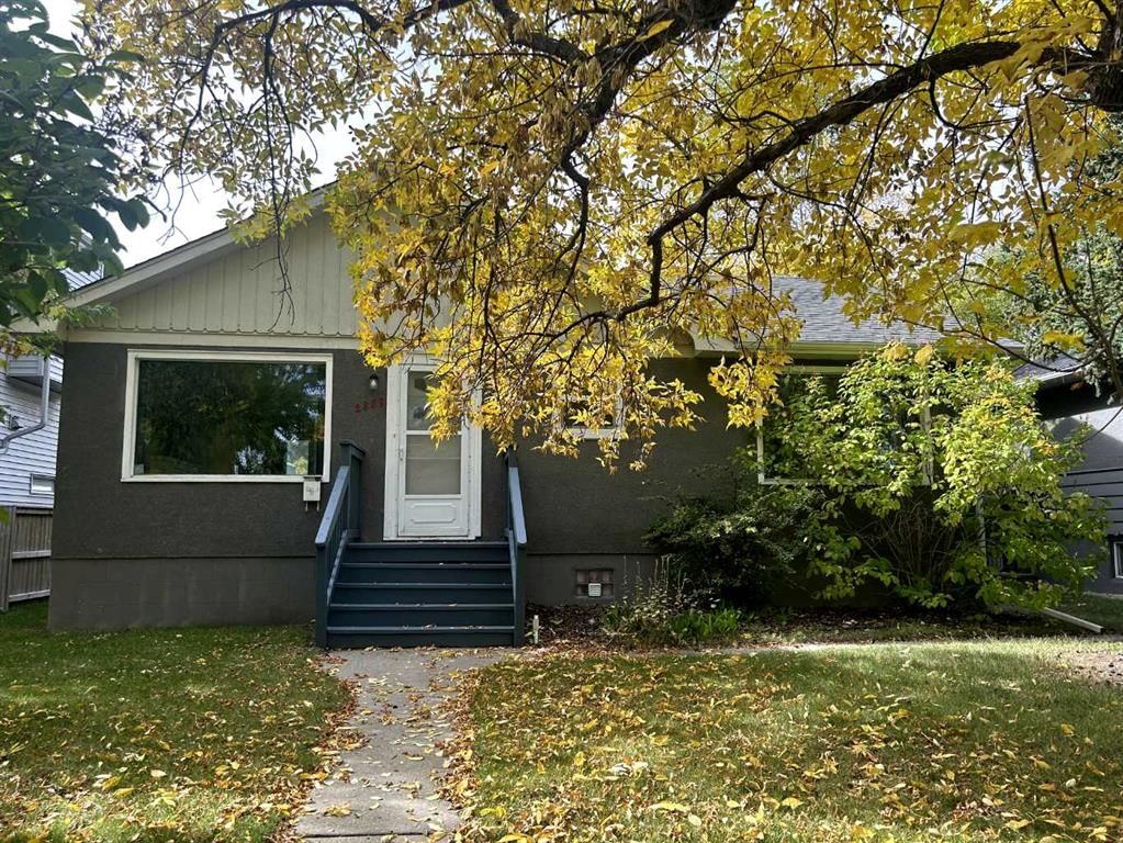 2359 22A Street NW, Calgary — main listing photo