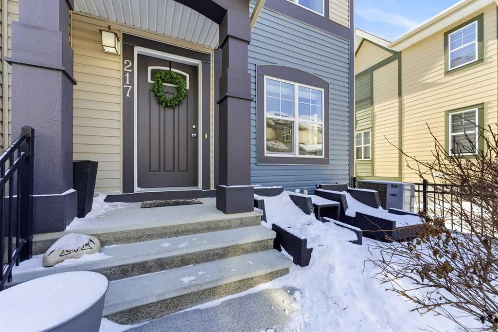 217 Mckenzie Towne Square SE, Calgary — photo 2 of 44